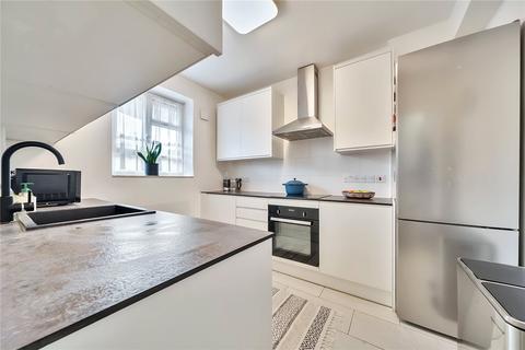 1 bedroom apartment for sale, Friary Estate, London