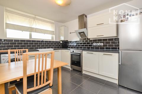 2 bedroom flat to rent, Dodson Street, SE1