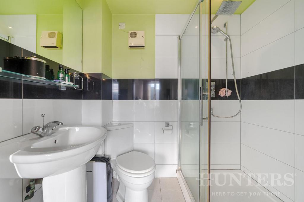 Flat 4, 1 A Dorset Road N15 5 AJ-4.jpg
