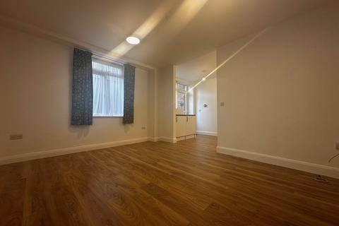 1 bedroom apartment to rent, Gandy Street, Exeter EX4