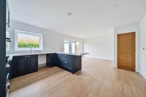 4 bedroom detached house for sale, Penhaven, Parkham, Bideford