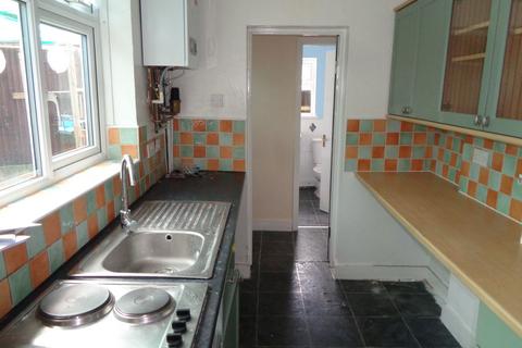 2 bedroom cottage for sale, St Dunstans Road, Feltham, TW13