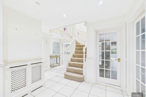 5 bedroom detached house for sale, Overchess Ridge, Chorleywood, Rickmansworth, WD3 5SF