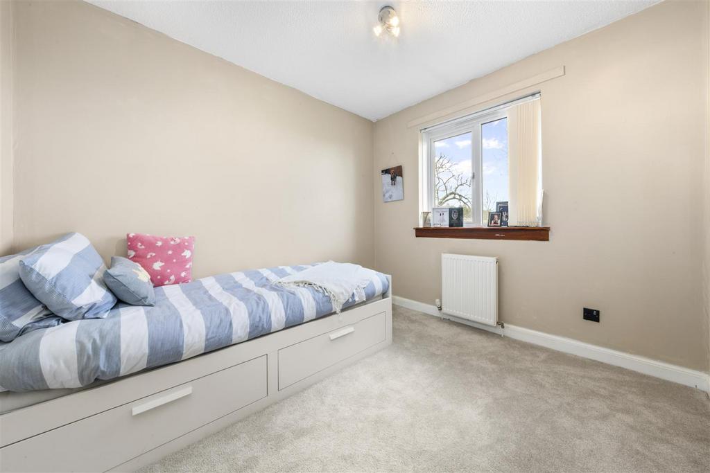 Bedroom 4.JPG