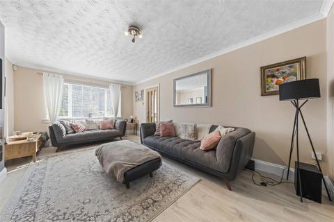 41 Inchmurrin Drive, Rutherglen, Glasgow, G73 5RT