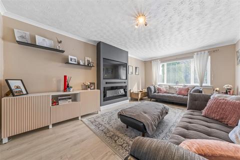 41 Inchmurrin Drive, Rutherglen, Glasgow, G73 5RT