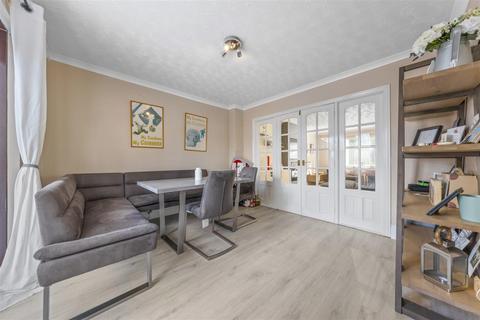 41 Inchmurrin Drive, Rutherglen, Glasgow, G73 5RT