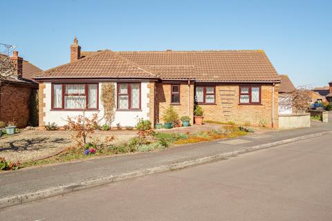 4 bedroom detached bungalow for sale