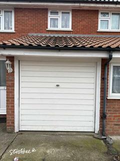 undefined, Gresham Drive, Romford RM6