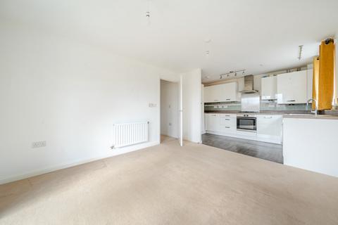 9 Davies Road, Longhedge, Salisbury, SP4 6SF