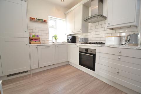 14 Kingsway, Bradford, BD2 1NE