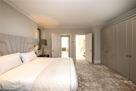undefined, Chesterfield Hill, Mayfair, London, W1J