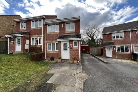 63 Greenways, Abernant, Aberdare, CF44 0GW