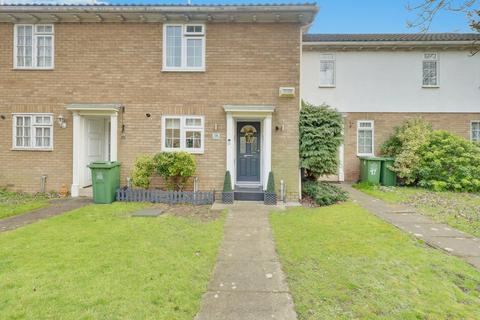 16 Bishops Close, Basildon, SS13 1EJ