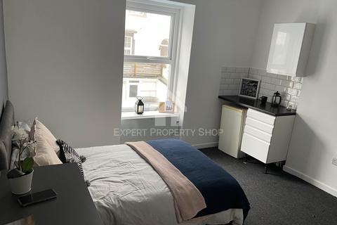 Property for sale, Hele Road, Torquay