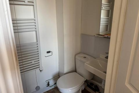 1 bedroom block of apartments to rent, En-Suite Room – Upperton Road, Leicester, LE3 0HB. £650 PCM.