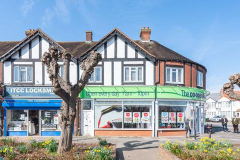2 bedroom flat to rent, The Oval, Bexleyheath, Sidcup, DA15