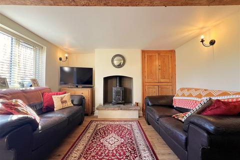 9 Keytes Lane, Barford, Warwick, CV35 8EP