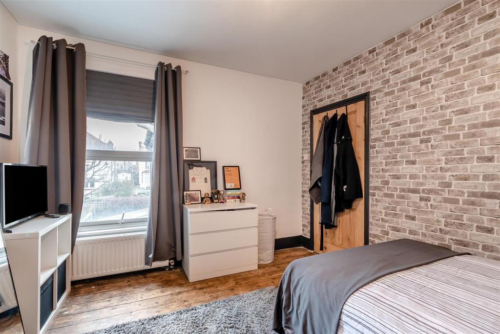 8638846-interior23.jpg