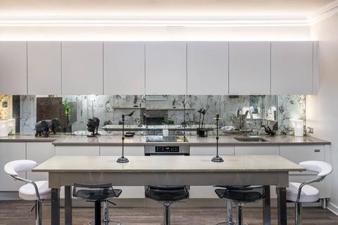 1 bedroom flat for sale, Cadogan Gardens, Chelsea, London, SW3