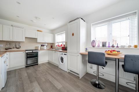 3 bedroom end of terrace house for sale, Powell Road, Wickham, Fareham, Hampshire, PO17