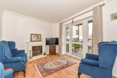 2 bedroom ground floor flat for sale, Commercial Road, Paddock Wood, Tonbridge, Kent