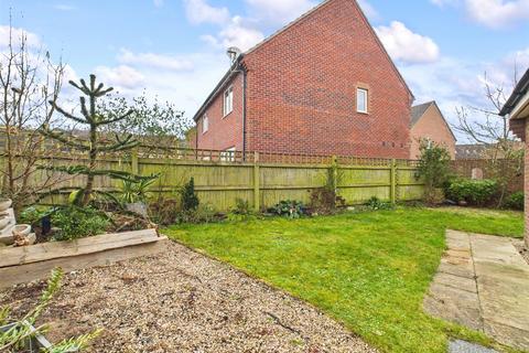 25 Chalkpit Lane, Chinnor, OX39 4DF