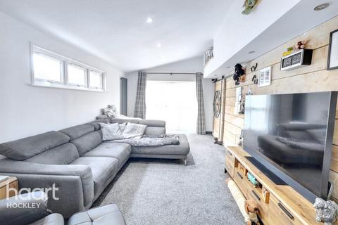 2 bedroom park home for sale, The Spur Dome Village, Hockley