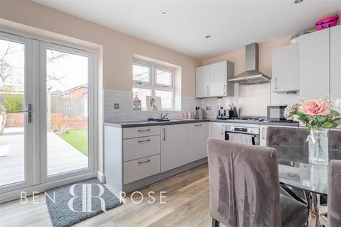 16 Chapel Way, Coppull, Chorley, PR7 4QN