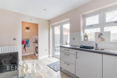 16 Chapel Way, Coppull, Chorley, PR7 4QN