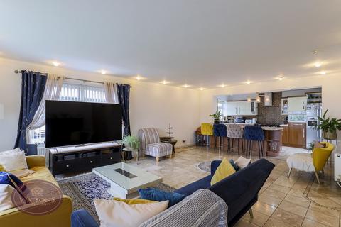 4 bedroom bungalow for sale, Vernon Drive, Nuthall, Nottingham, NG16