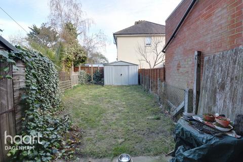 2 bedroom terraced house for sale, Lodge Avenue, Dagenham