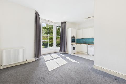 2 bedroom apartment to rent, Flat 2, 55 Bateman Street, Cambridge, Cambridgeshire