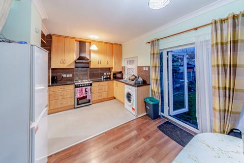 44 Ascot Close, Ilford, IG6 3AF