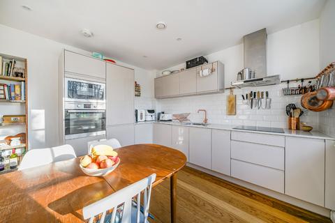 1 bedroom apartment for sale, St Faiths Court, Harford Street, E1