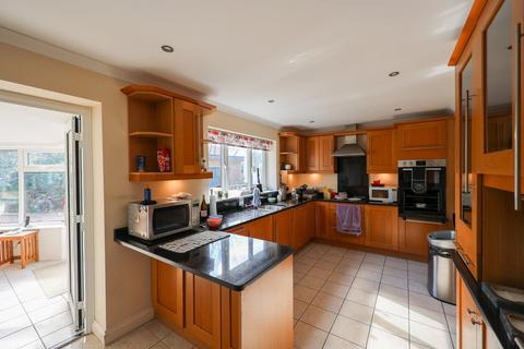 5 bedroom detached house for sale, Carlyon Bay , St Austell , PL25