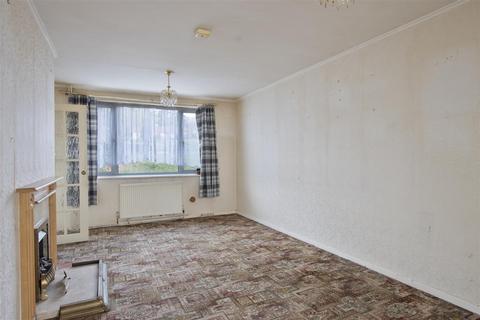 3 bedroom semi-detached house for sale, Bainbridge Road, Bolsover, Chesterfield