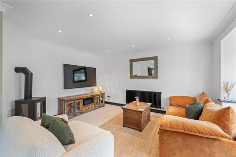 4 bedroom detached house for sale, Chartwell Road, Kirkby-in-Ashfield, Nottingham, Nottinghamshire, NG17