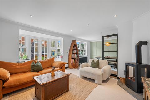 4 bedroom detached house for sale, Chartwell Road, Kirkby-in-Ashfield, Nottingham, Nottinghamshire, NG17