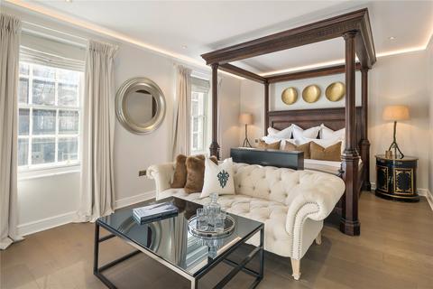 49 Cheyne Place, London, SW3 4HL