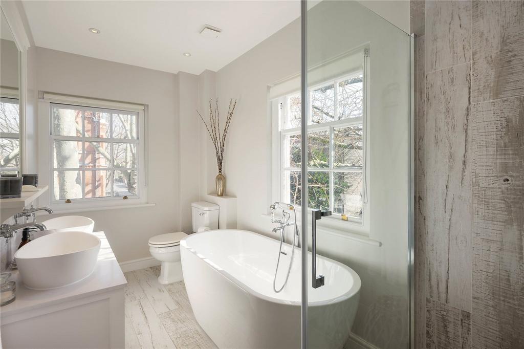 Ensuite Bathroom