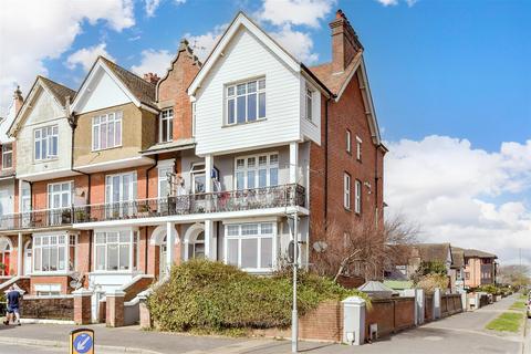 1 bedroom apartment for sale, 56 South Terrace, Littlehampton BN17