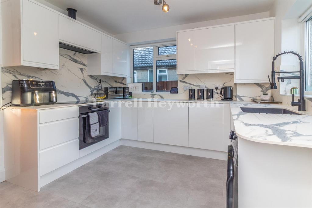 Kitchen New