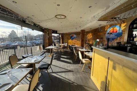 Restaurant for sale, Leasehold Italian Restaurant & Takeaway Located In Kingstanding