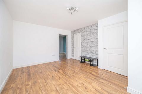 3 bedroom end of terrace house for sale, 35 Middlebank Rise, Dunfermline, KY11 8LG
