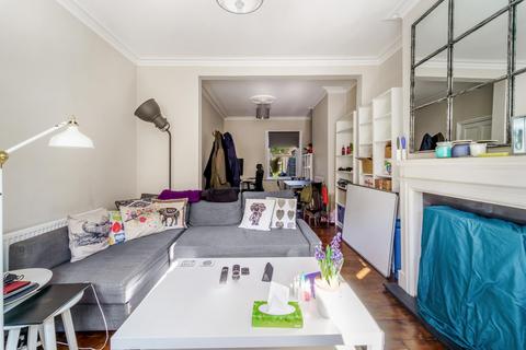 10 Grosvenor Road, Brentford, TW8 0NW