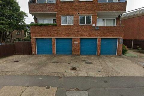 undefined, Wellesley Road, London W4