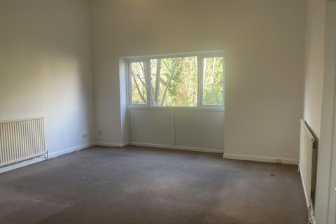 2 bedroom flat to rent, Cavendish Road, London NW6