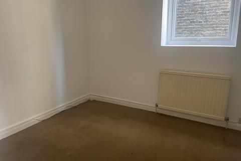 2 bedroom flat to rent, Cavendish Road, London NW6