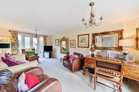 4 bedroom detached house for sale, Greenacres Road, Locks Heath, Hampshire, SO31